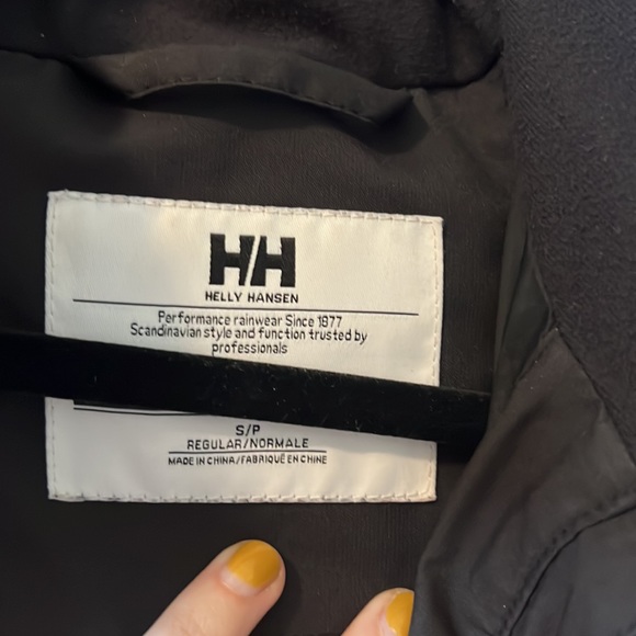 Helly Hansen rain coat - Picture 5 of 8